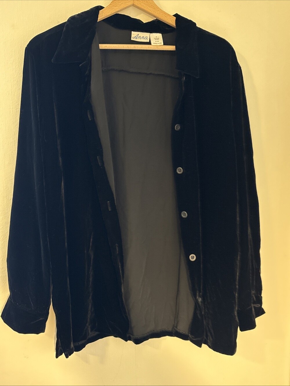 Vintage Anna Black Velvet Silk Long Sleeve Button Up Shirt Size M Goth Glam Soft
